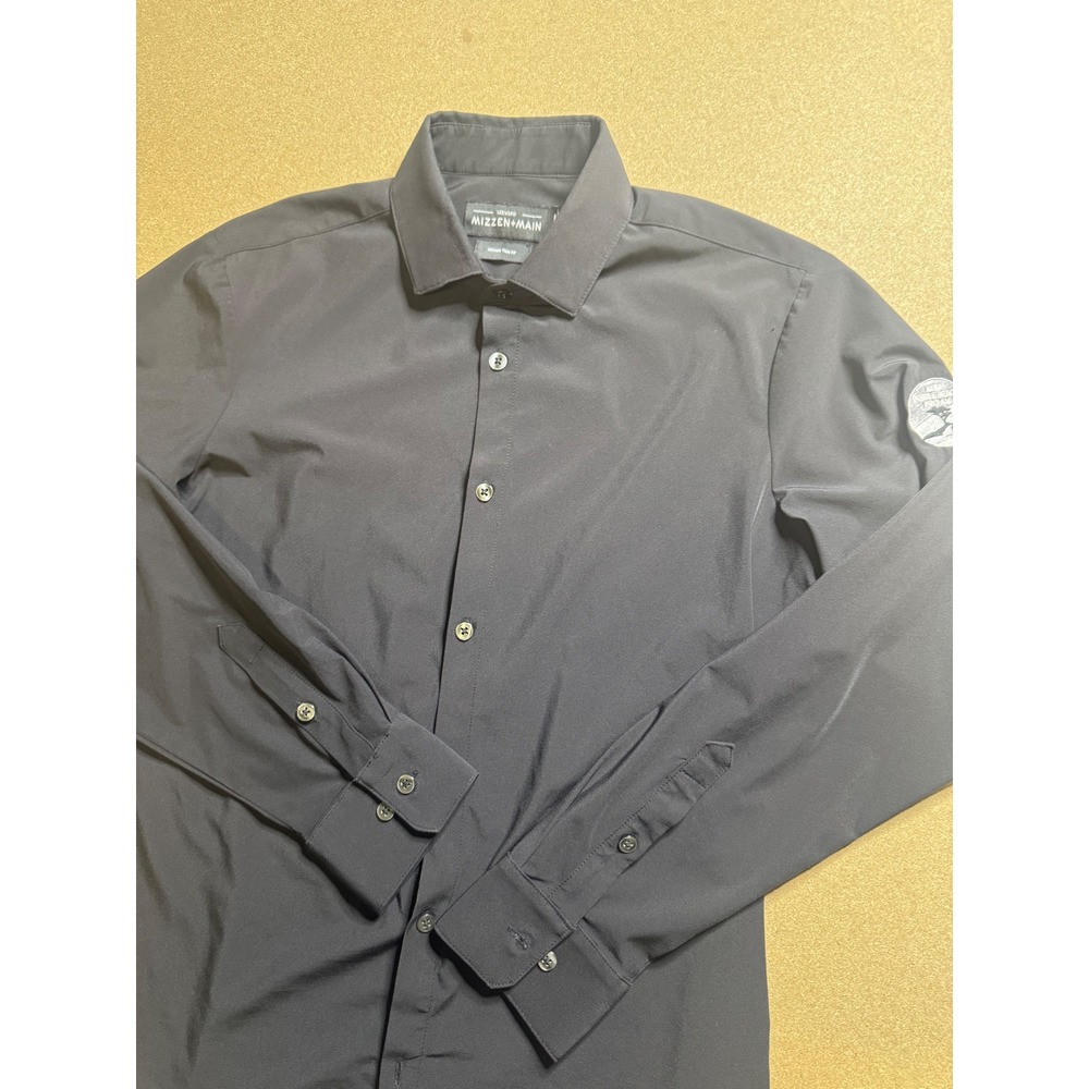 Mizzen+Main Leeward Dress Shirt Wrinkle‎ Resistant Stretch Button Down Medium